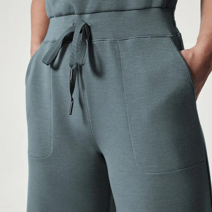 Timeless Jumpsuit | The ultimate symbol of feminine, elegant style